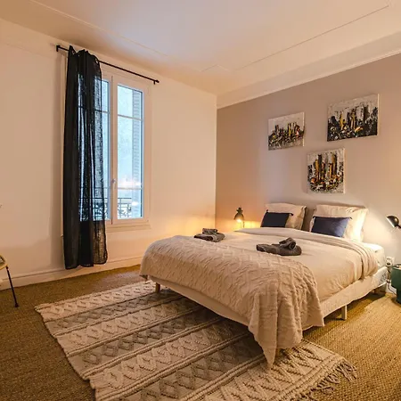 Galerie Talleyrand - Hypercentre - 10 Voyageurs Apartment