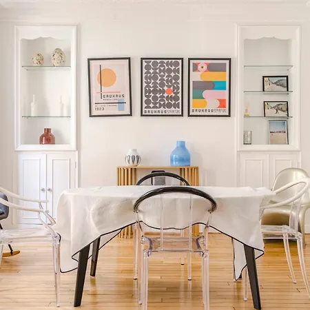 Galerie Talleyrand - Hypercentre - 10 Voyageurs Apartment