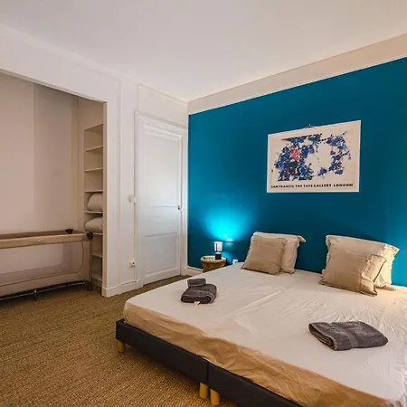 Galerie Talleyrand - Hypercentre - 10 Voyageurs Apartment *