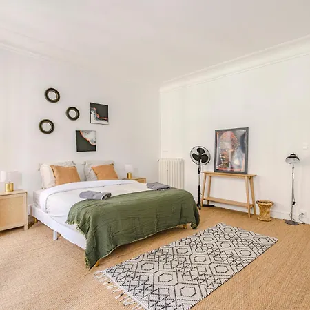 Galerie Talleyrand - Hypercentre - 10 Voyageurs Apartment *