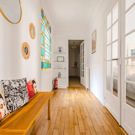 Galerie Talleyrand - Hypercentre - 10 Voyageurs Apartment